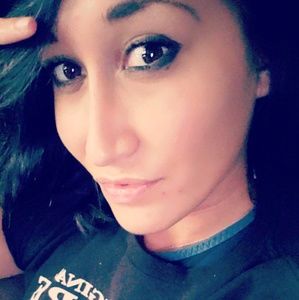 Meet your Posher, Leah